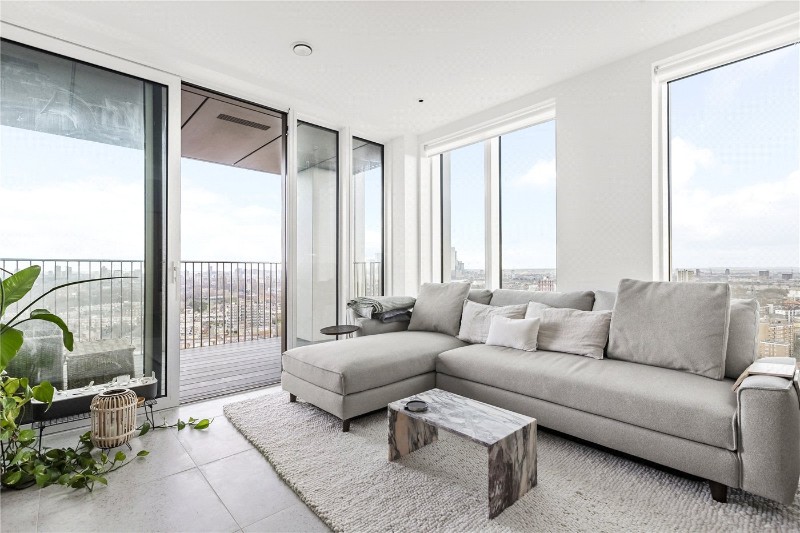 Cendal Crescent, London, E1