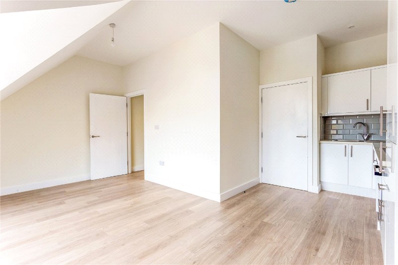 Lymington Road, Highcliffe, Christchurch, Dorset, BH23