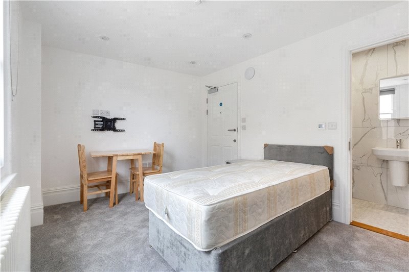 Fulham Road, South Kensington, London, SW3