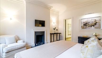 Duke Street, London, W1K