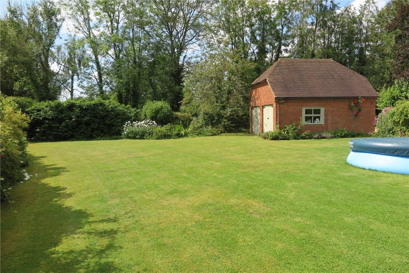 Bentley, Farnham, Hampshire, GU10