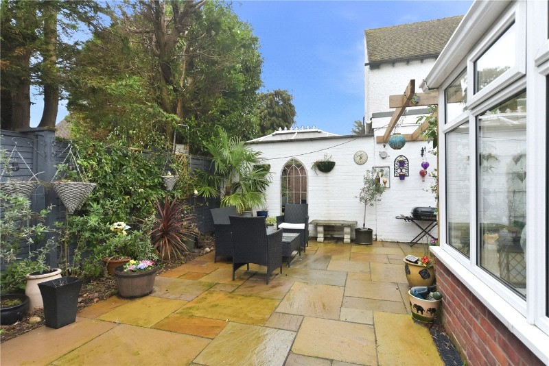 Evesham Road, Stratford-upon-Avon, Warwickshire, CV37