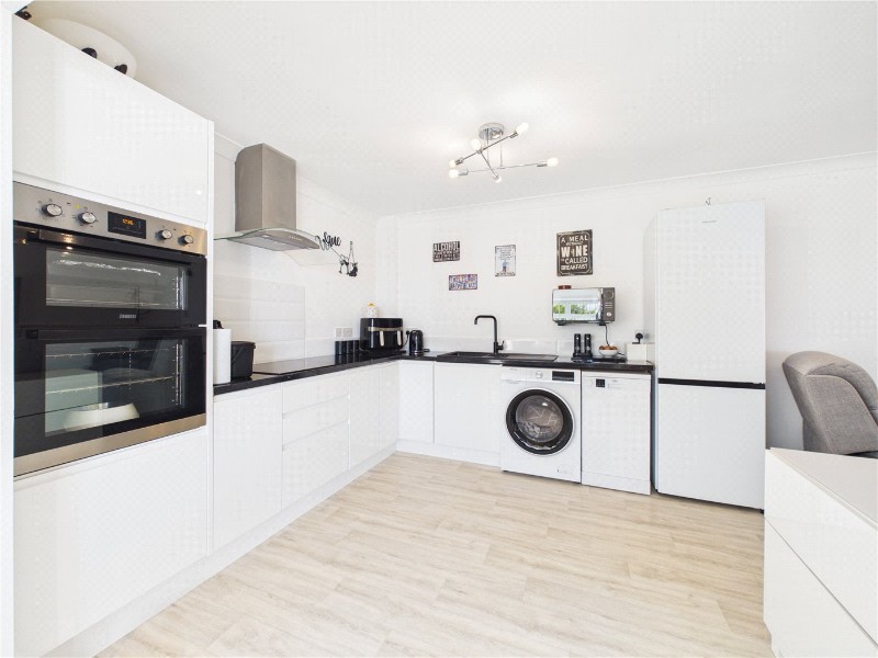 Crowden Crescent, Tiverton, Devon, EX16