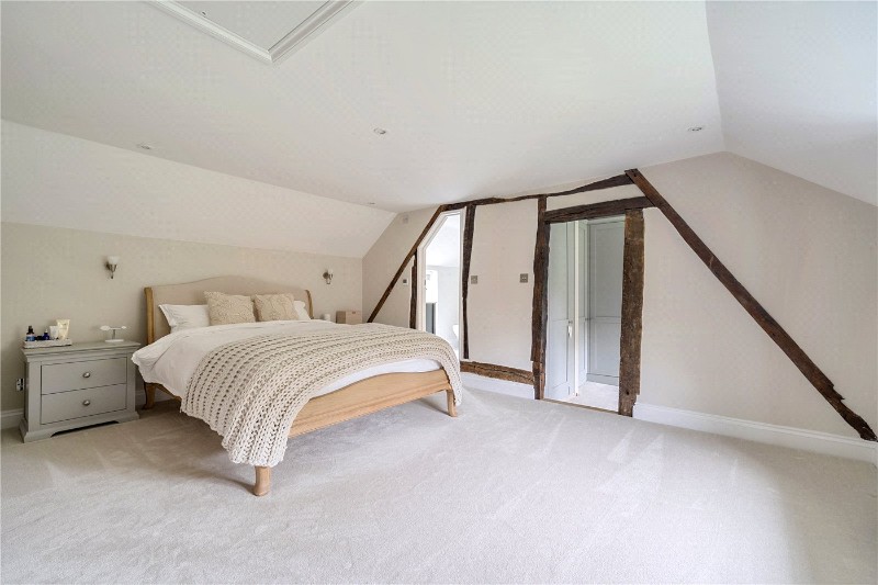 Bealeswood Lane, Dockenfield, Farnham, Surrey, GU10