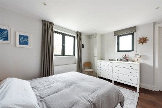 Aden Grove, London, N16