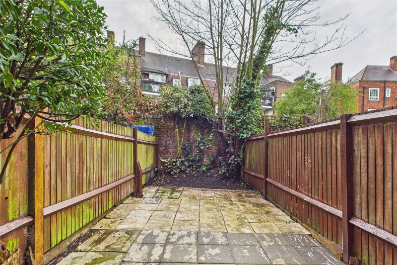 Hailsham Avenue, London, SW2