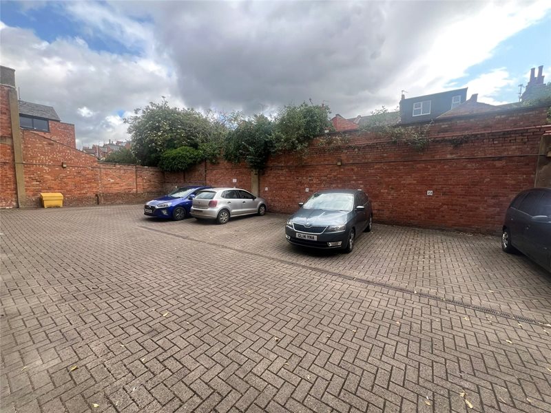 Artizan Road, Northampton, Northamptonshire, NN1