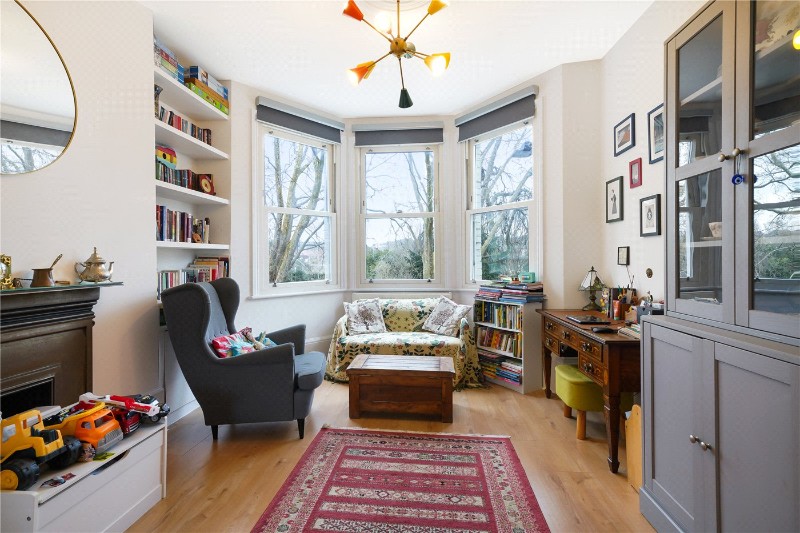 Middle Lane, London, N8