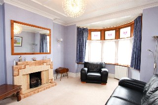 Oakleigh Park Drive, Leigh-on-Sea, Essex, SS9
