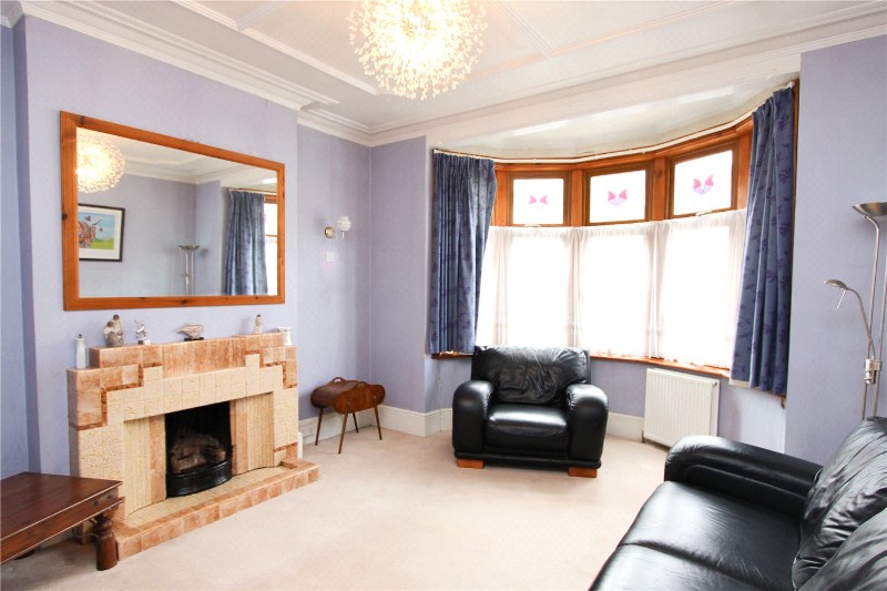 Oakleigh Park Drive, Leigh-on-Sea, Essex, SS9