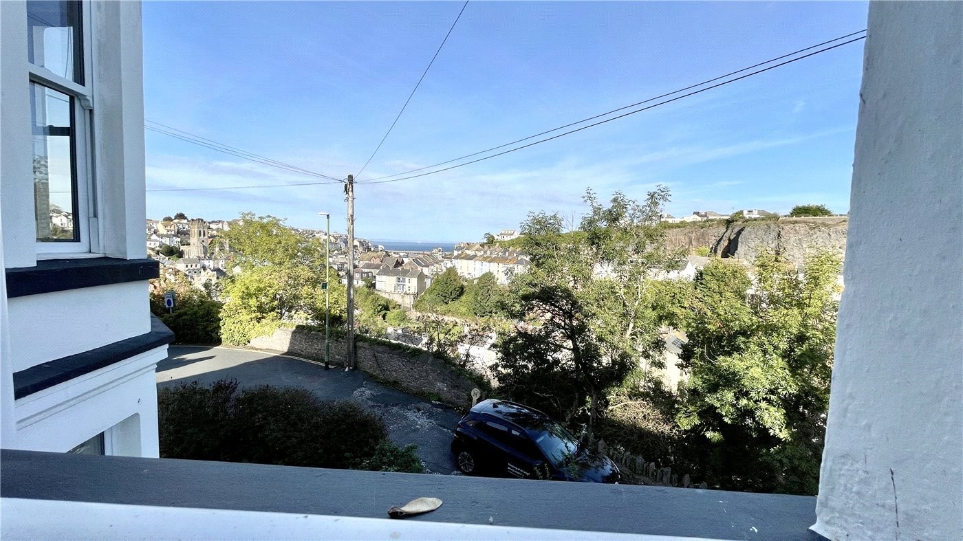 5 bedroom property for sale in Parkham Road, Brixham, Devon, TQ5 (Ref
