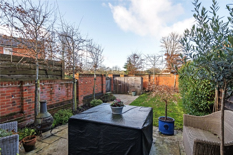 Tilford Street, Tilford, Farnham, Surrey, GU10