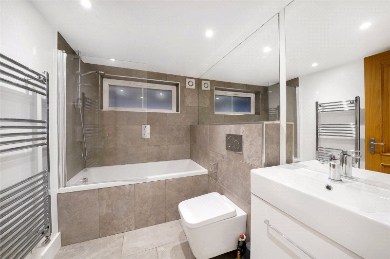 The Mitre, Grafton Road, London, NW5