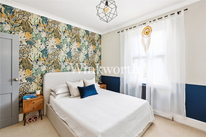 Lansdowne Road, London, N17