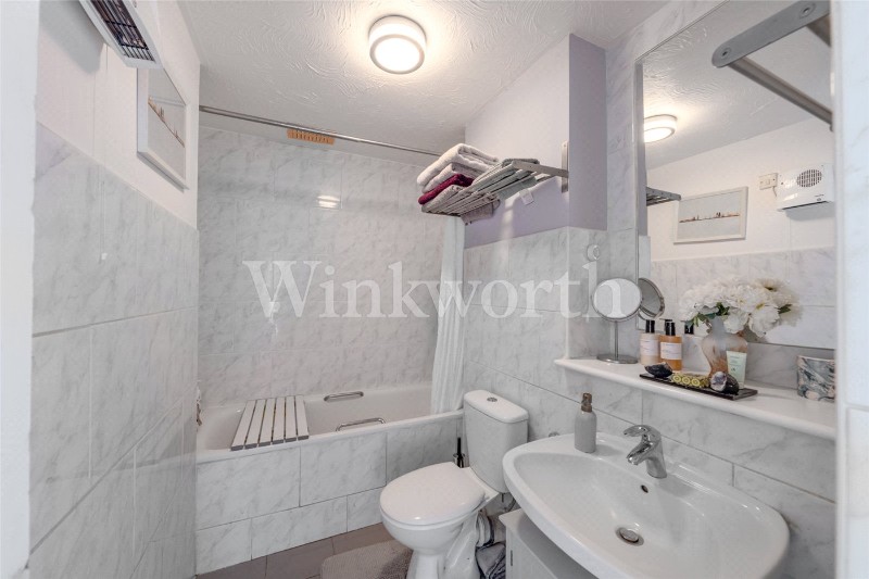 Woodvale Way, London, NW11