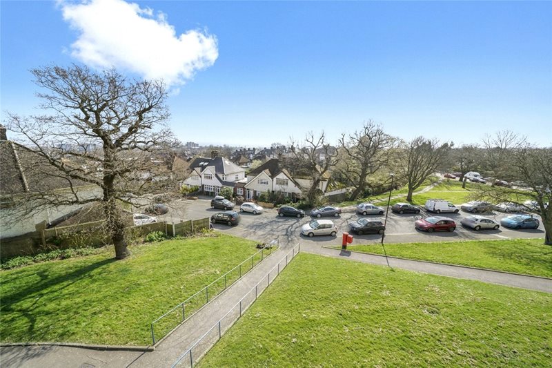 Shackleton Close, London, SE23