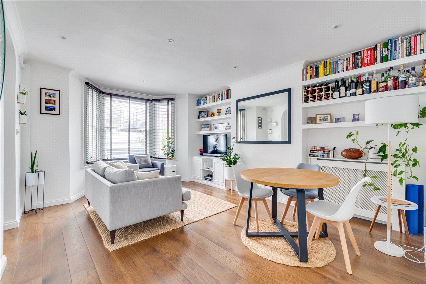 Fulham Road, London, SW6