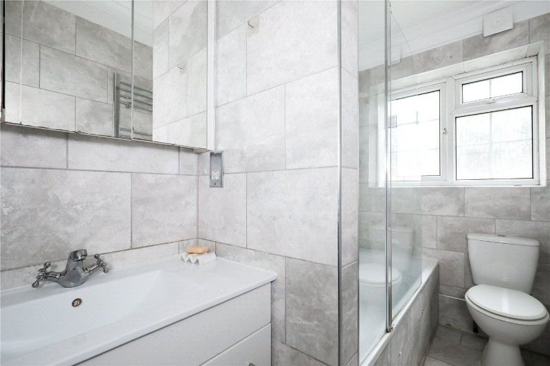 Twyford Avenue, London, W3