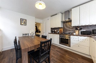 Putney Bridge Road, London, SW15