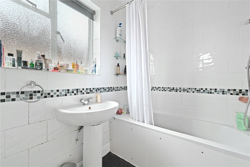 Fifth Avenue, London, W10