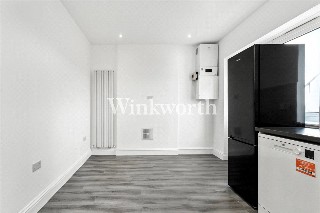 Aldermans Hill, London, N13