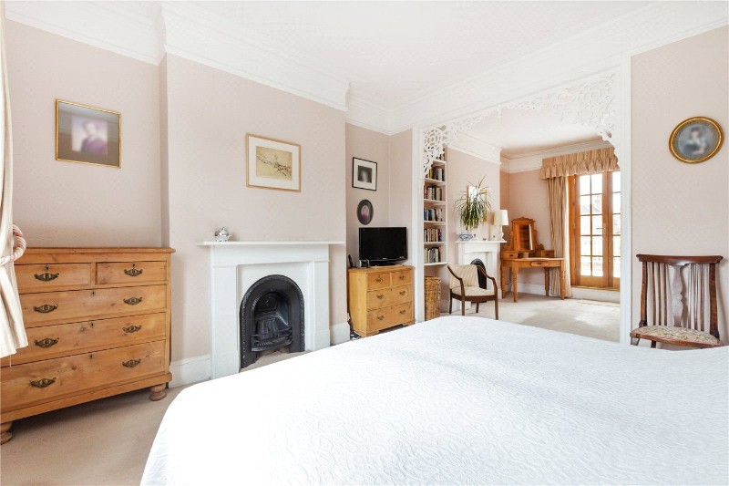 West Hill Road, London, SW18