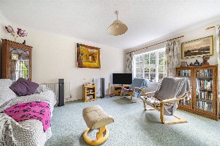 Heather Close, Farnham, Surrey, GU9