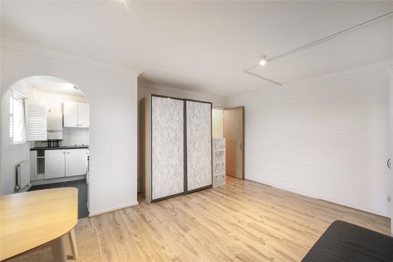 Moriatry Close, London, N7