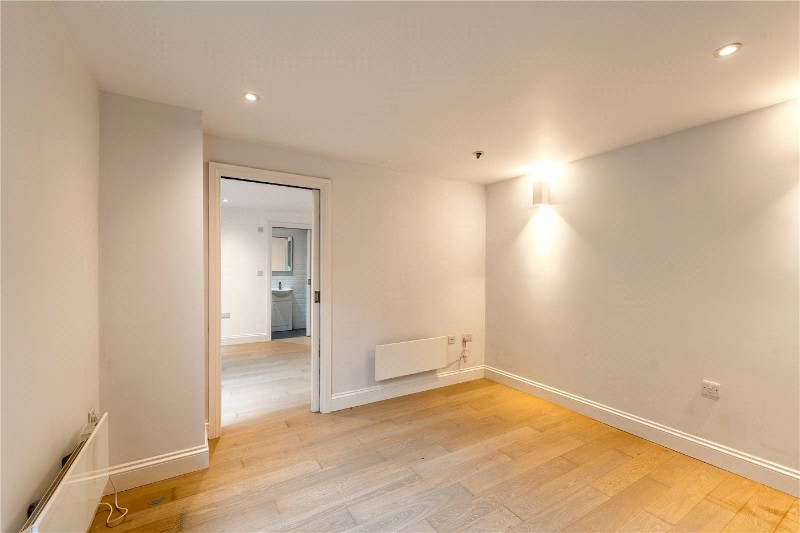 Queens Road, Weybridge, Surrey, KT13