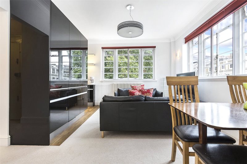 Tavistock Court, Tavistock Square, London, WC1H