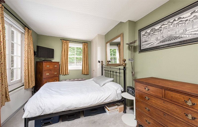 Claverton Street, London, SW1V