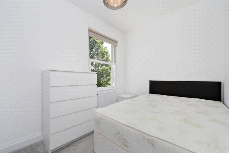 Collingbourne Road, London, W12