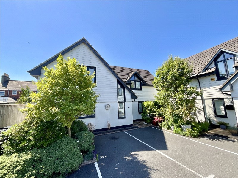 The Old Bakehouse Mews, Highcliffe, Christchurch, Dorset, BH23