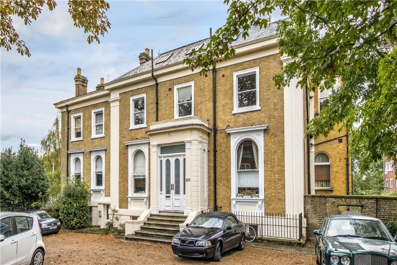 Upper Tulse Hill, London, SW2