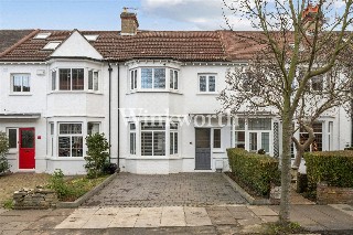 Riverway, London, N13