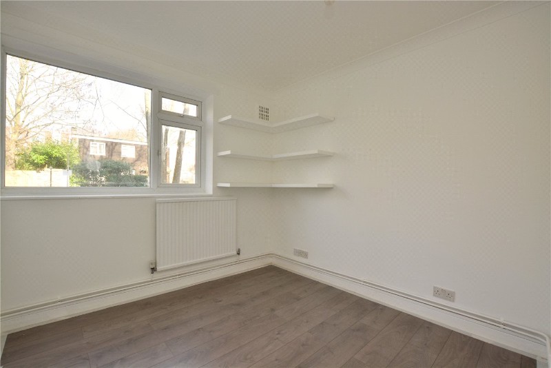 Oakcroft Road, London, SE13