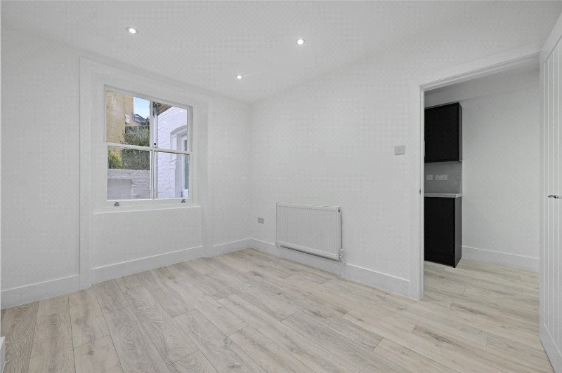 Greenside Road, London, W12