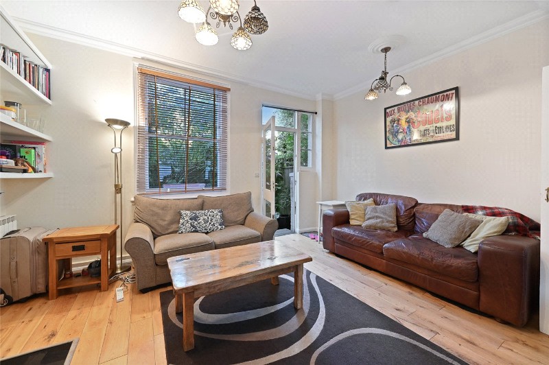 Thorpebank Road, London, W12