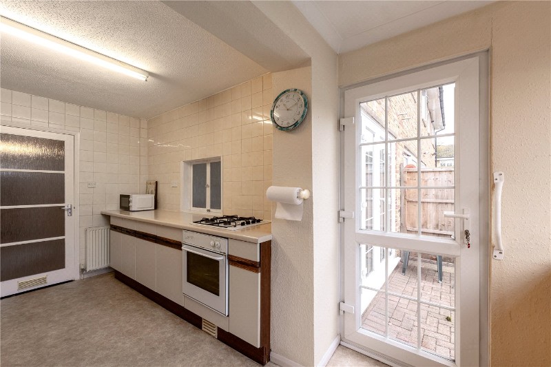 Parkway, Weybridge, Surrey, KT13