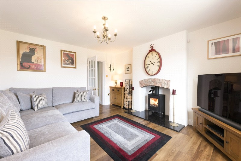 High Street, Urchfont, Devizes, SN10