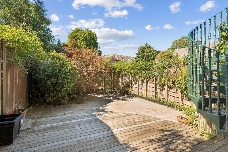 Forburg Road, London, N16