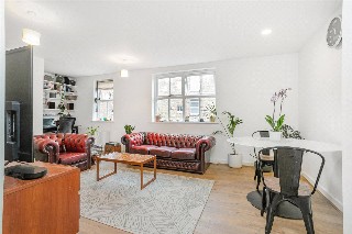 Clapton Square, London, E5