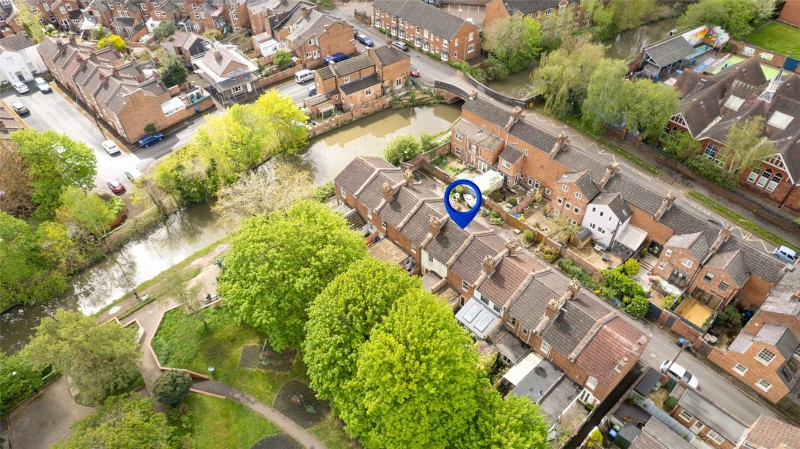 Clapham Square, Leamington Spa, Warwickshire, CV31