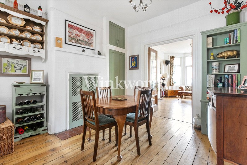 Fox Lane, London, N13