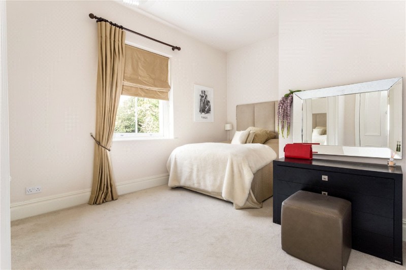Castlebar Hill, London, UK, W5