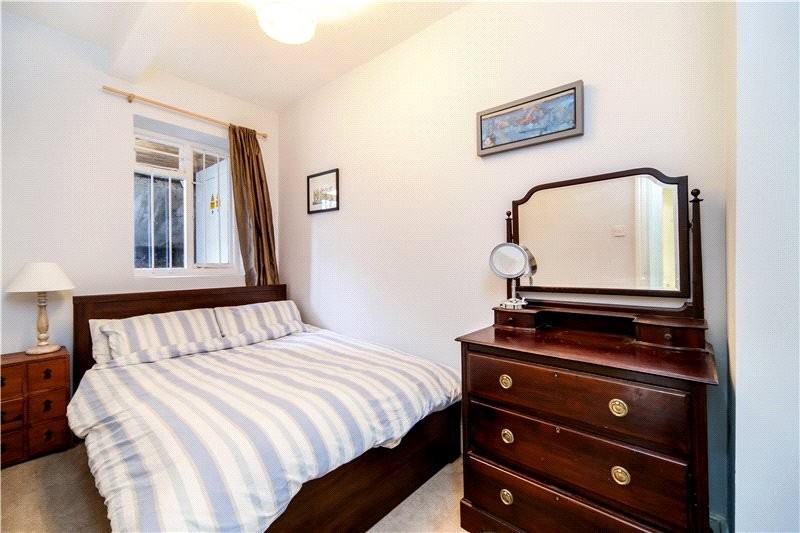 Westwick Gardens, Brook Green, London, W14