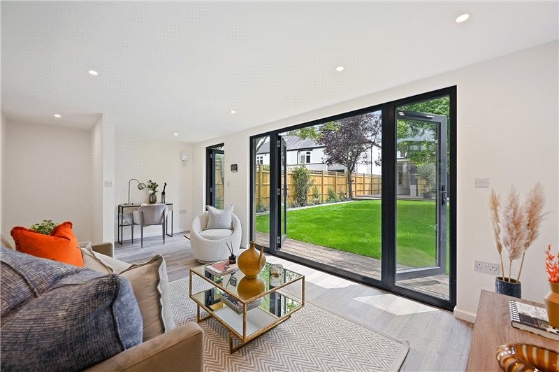 Westmoreland Road, Barnes, London, SW13