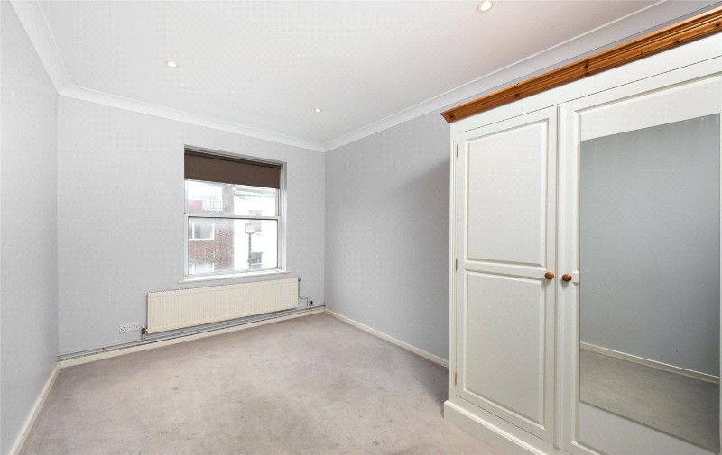 Warwick Way, London, SW1V