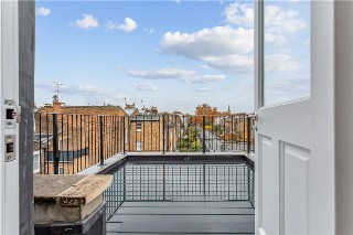 Fulham Road, London, SW10