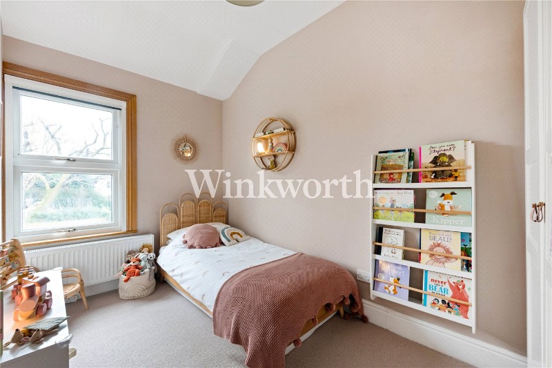 Maurice Avenue, London, N22